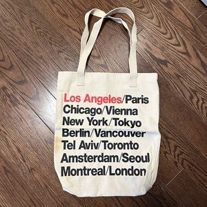 American Apparel Cites Canvas Tote